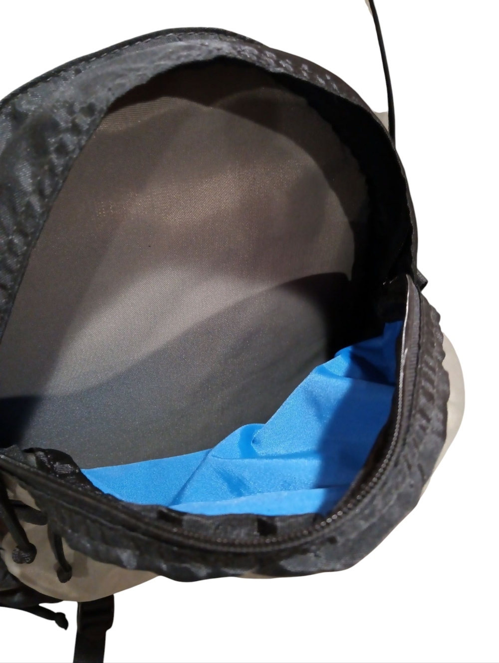 Photo Trekker Camera Backpack - Picture 4 of 8